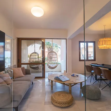 Domenica Aparthotel Rethymno (Crete)