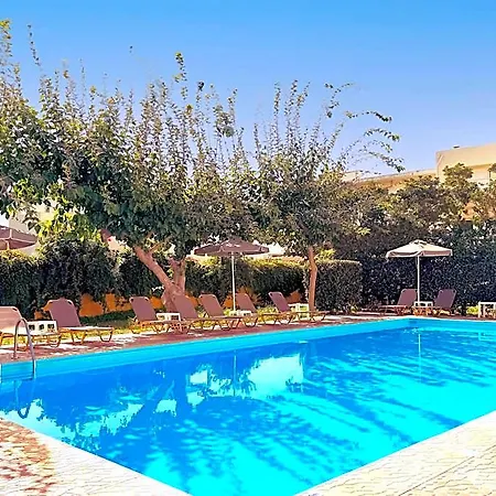 Domenica Aparthotel