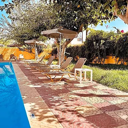 Domenica Aparthotel Rethymno (Crete)