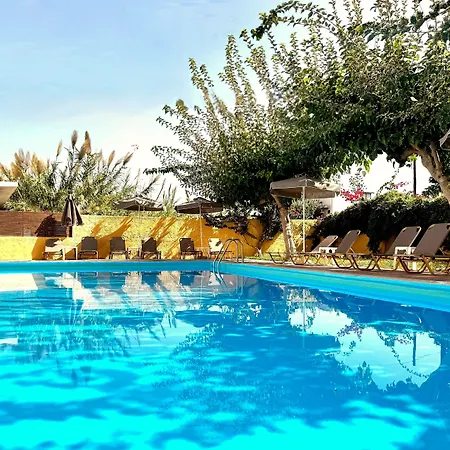 Domenica Aparthotel 4*