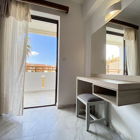 Aparthotel Domenica Rethimnon