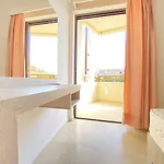 Apartmanhotel Domenica 4*