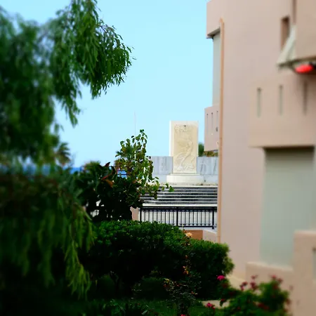 Domenica 아파트호텔 레팀노