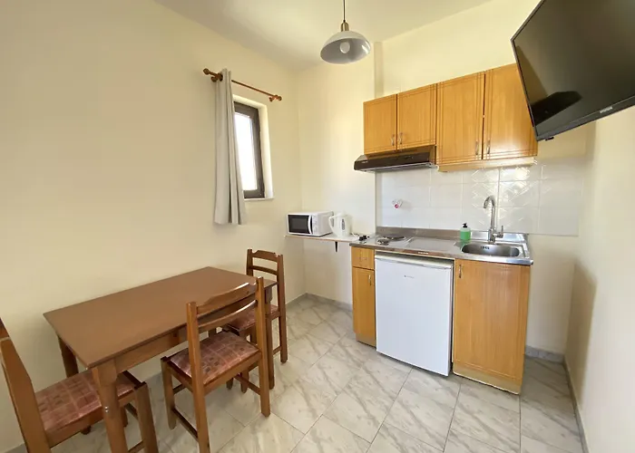 Ξενοδοχείο με διαμερίσματα Domenica 4*