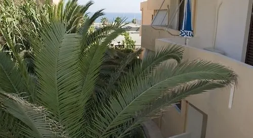 Ξενοδοχείο με διαμερίσματα Domenica 4*